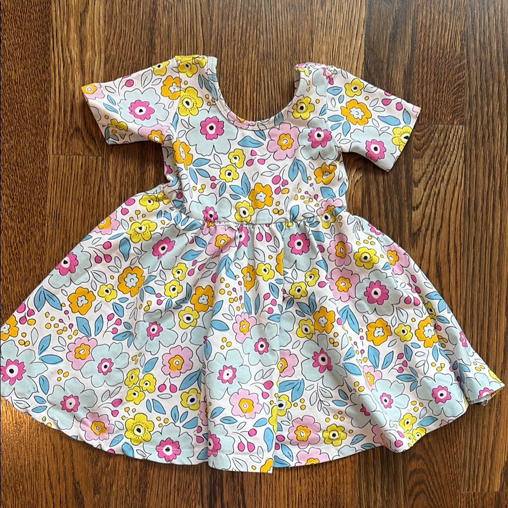 Floral Sundress with Short Sleeves and Scoop Neck